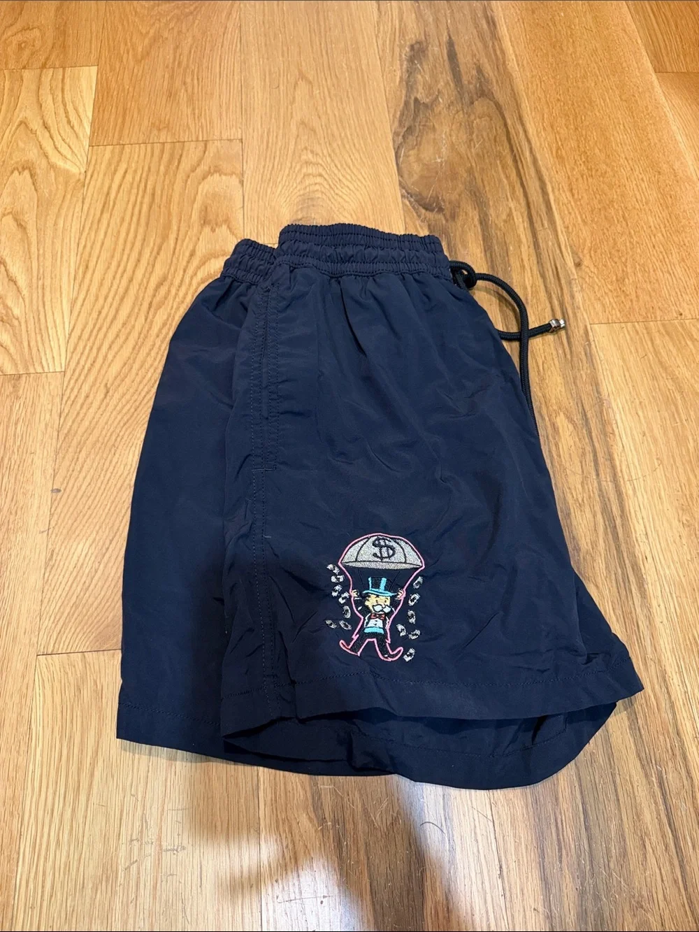 Les Canebiers men’s black